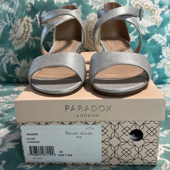 Paradox London Jagger Silver Sandals - Picture 1 of 8
